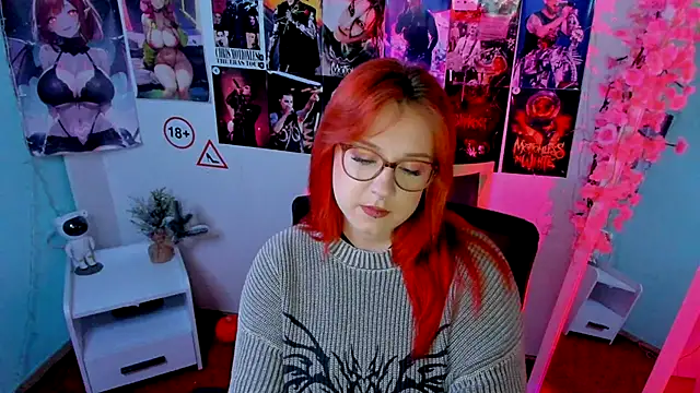 Snapshot of Rudy_02 chatting on 15, 12, 2025 Rudy 02 online show from 15, 12, 2025