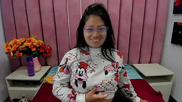 Snapshot of Miaa_Smiith_ chatting on 25, 9, 2025 Miaa Smiith online show from 25, 9, 2025