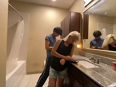 girlfriendmissy online show from 16, 3, 2025