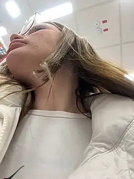 justmila online show from 23, 2, 2025