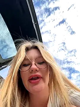 justmila online show from 17, 9, 2025