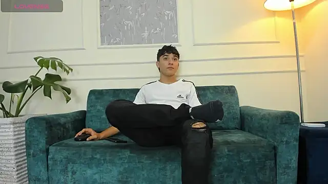 Austin Cardieff online show from 7, 1, 2025