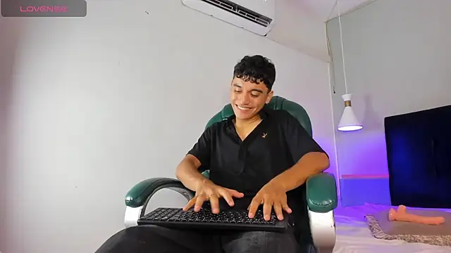 Austin Cardieff online show from 26, 1, 2025