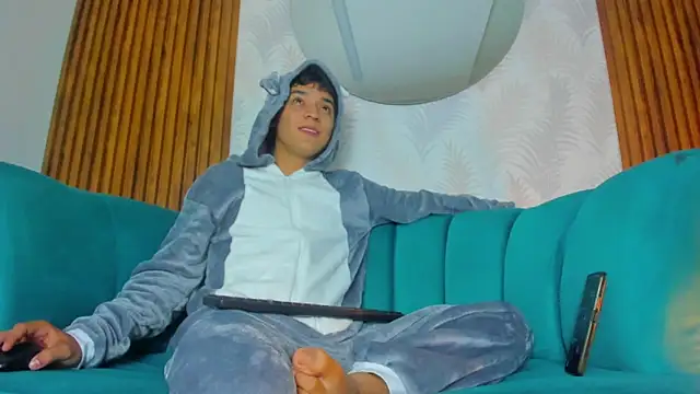 Austin Cardieff online show from 25, 2, 2025