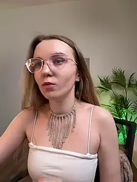 velvetvalkyries online show from 25, 2, 2025