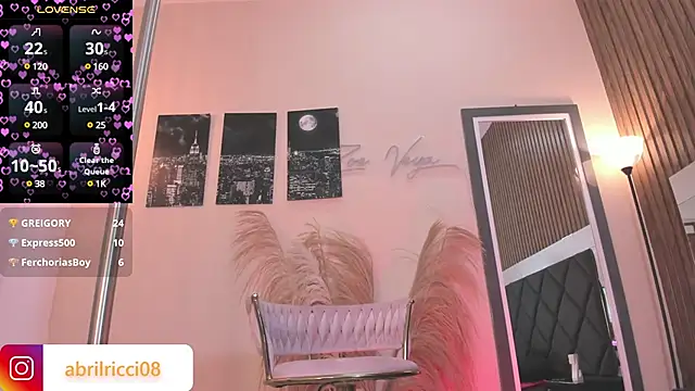 Snapshot of abril_ricci chatting on 19, 2, 2025 abril ricci online show from 19, 2, 2025