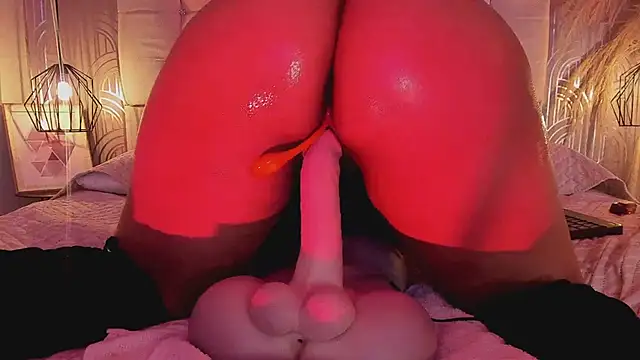 Snapshot of LeylaRangel chatting on 28, 2, 2025 LeylaRangel online show from 28, 2, 2025