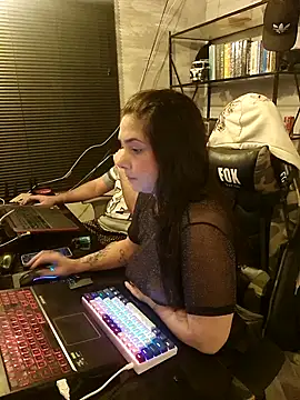 CoelhinhaGostosa online show from 16, 12, 2025