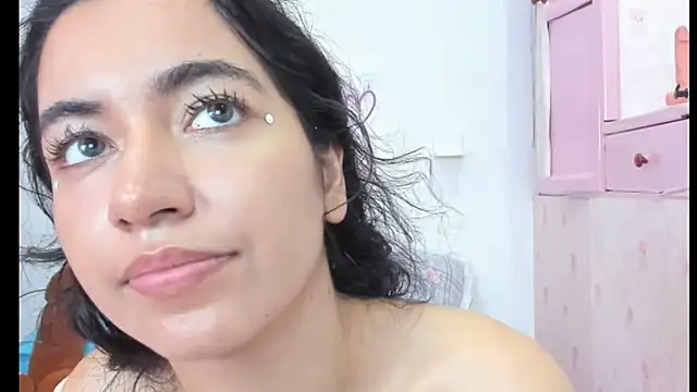 Snapshot of Katiaflex chatting on 1, 3, 2025 Katiaflex online show from 1, 3, 2025