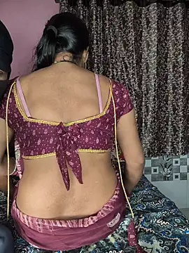 Snapshot of Shivani_Mumbai85 chatting on 16, 12, 2025 Shivani Mumbai85 online show from 16, 12, 2025