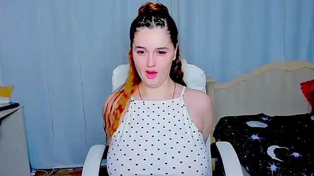 Snapshot of Nika_tailor chatting on 3, 12, 2024 Nika tailor online show from 3, 12, 2024