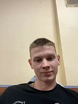 fameboyboo online show from 4, 1, 2025