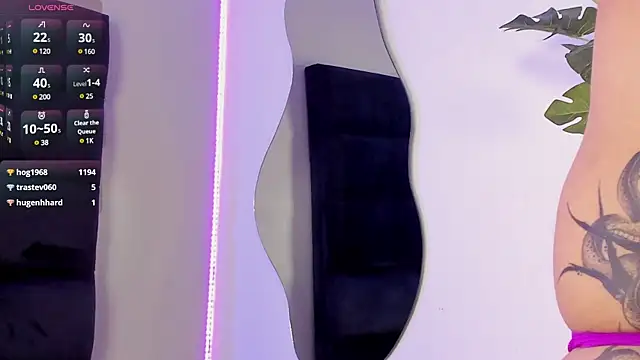 kenayfox online show from 14, 3, 2025