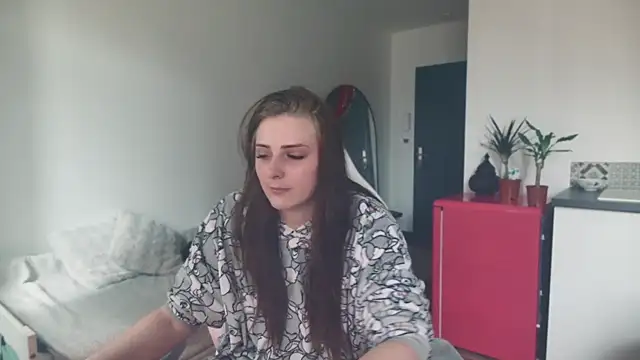 ce leste   online show from 2, 4, 2026