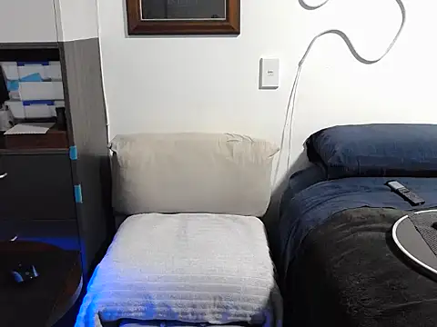 ChunkyMonkey007 online show from 27, 9, 2025