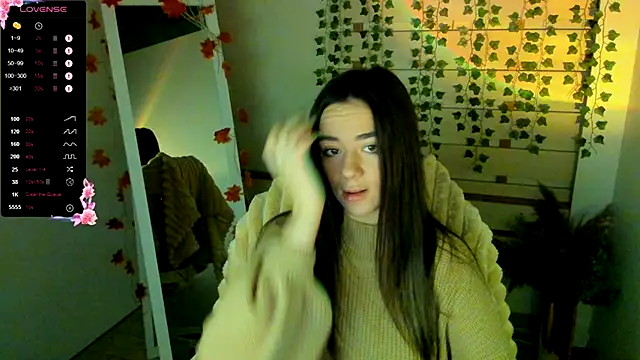 Bella XO online show from 4, 10, 2025