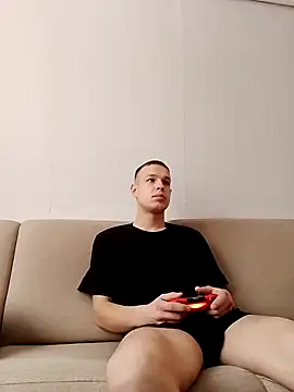 pretty roman online show from 4, 2, 2025