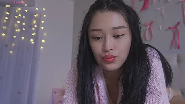 Snapshot of yumisunn chatting on 9, 2, 2026 yumisunn online show from 9, 2, 2026