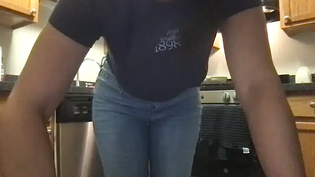 Snapshot of bigb00tyjudyyX chatting on 30, 10, 2025 bigb00tyjudyyX online show from 30, 10, 2025