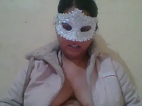 Snapshot of kamayanisingh24 chatting on 1, 1, 2025 kamayanisingh24 online show from 1, 1, 2025