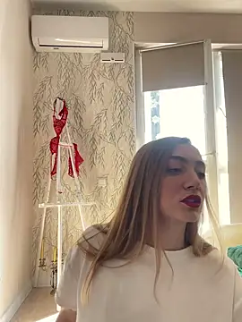 kira proxima 02 online show from 18, 3, 2025