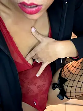 Snapshot of Porcella96 chatting on 9, 10, 2025 Porcella96 online show from 9, 10, 2025