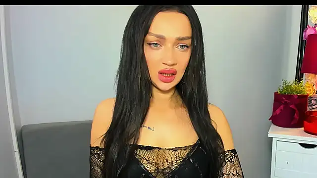 OliviaFantasy online show from 18, 4, 2026