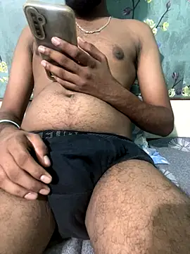 Snapshot of coco_boy12 chatting on 12, 10, 2025 coco boy12 online show from 12, 10, 2025