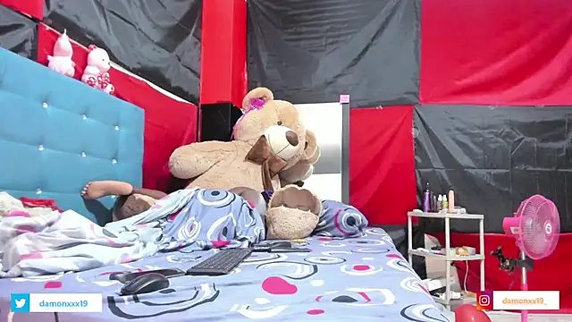 daamonxxx19 online show from 9, 3, 2025