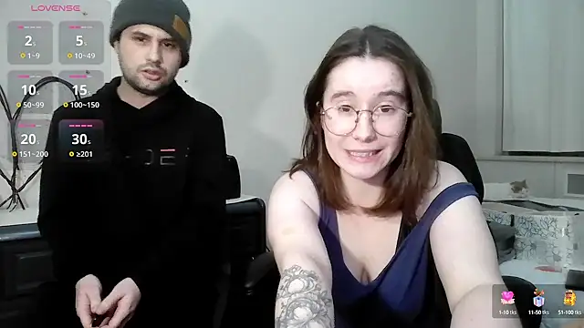 Kinkycouple1789 online show from 27, 12, 2024