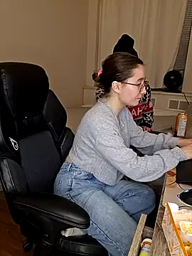 Kinkycouple1789 online show from 9, 1, 2025