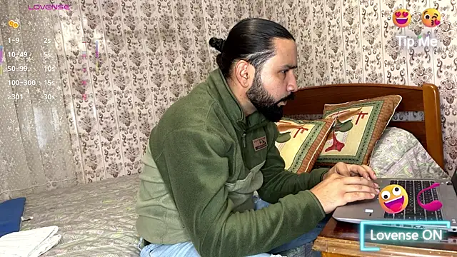 Snapshot of beardken chatting on 4, 5, 2026 beardken online show from 4, 5, 2026