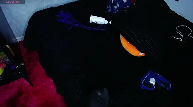 Snapshot of mysteery_katty_ chatting on 1, 3, 2025 mysteery katty online show from 1, 3, 2025