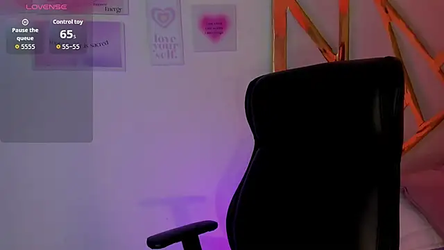 LanaJones  online show from 20, 12, 2025