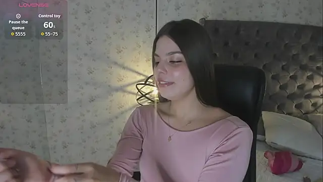 LanaJones  online show from 4, 7, 2026
