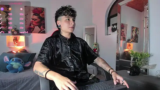 Snapshot of ZuryRamirez_ chatting on 26, 11, 2025 ZuryRamirez online show from 26, 11, 2025