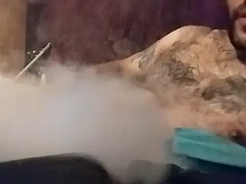 Snapshot of workhard87 chatting on 21, 12, 2024 workhard87 online show from 21, 12, 2024