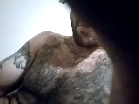 Snapshot of workhard87 chatting on 11, 3, 2025 workhard87 online show from 11, 3, 2025