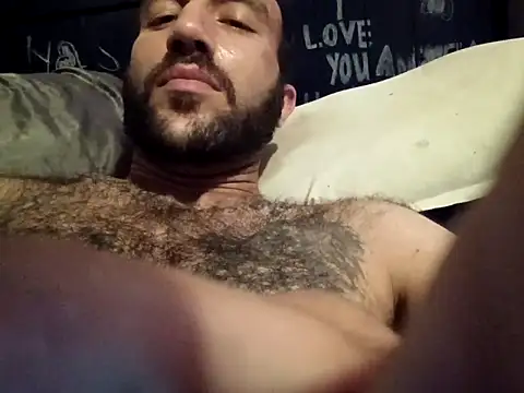 Snapshot of workhard87 chatting on 24, 9, 2025 workhard87 online show from 24, 9, 2025