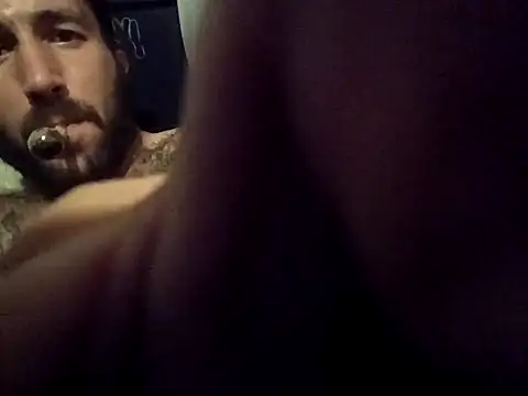 Snapshot of workhard87 chatting on 29, 9, 2025 workhard87 online show from 29, 9, 2025