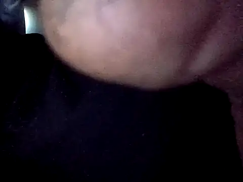 Snapshot of workhard87 chatting on 31, 10, 2025 workhard87 online show from 31, 10, 2025