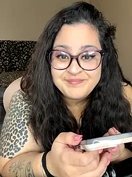 tillymarie34 online show from 5, 12, 2025