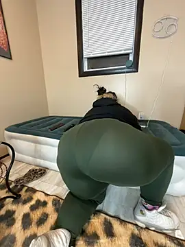 tillymarie34 online show from 9, 4, 2026