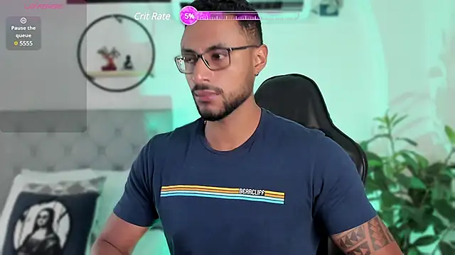 LiamGarcia1 online show from 13, 12, 2024