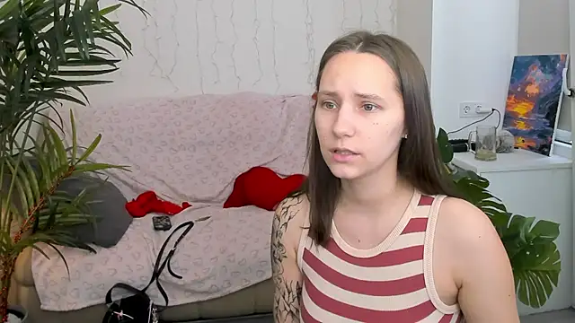 HotCaramellsTV online show from 18, 3, 2025