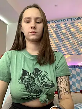 HotCaramellsTV online show from 3, 10, 2025