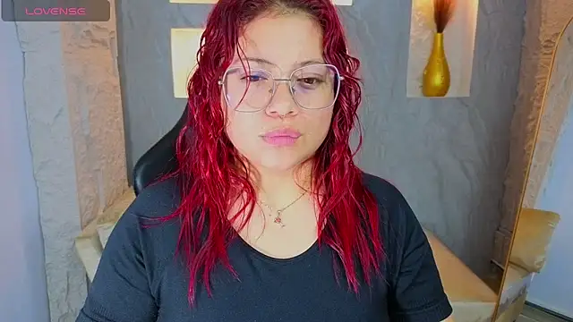 Snapshot of _Ambar72_b chatting on 2, 2, 2026 Ambar72 b online show from 2, 2, 2026