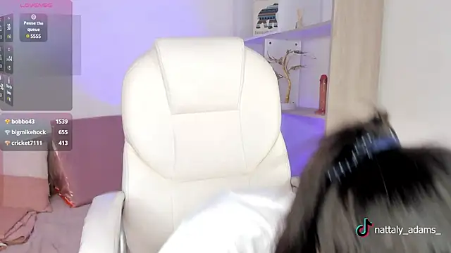 nattaly adams online show from 12, 2, 2025