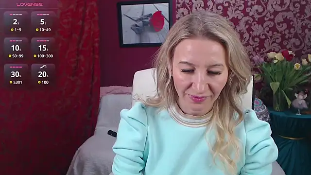 Snapshot of Sofia_Soul chatting on 10, 3, 2025 Sofia Soul online show from 10, 3, 2025