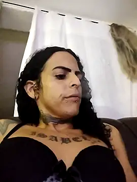 Snapshot of MaraVililhosa chatting on 3, 3, 2025 MaraVililhosa online show from 3, 3, 2025